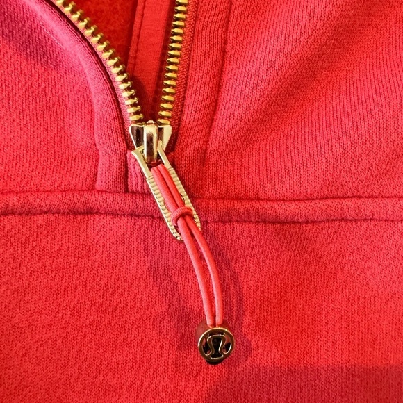 NWT Lululemon Scuba Oversized Half-Zip
Hoodie *Gold Zipper Vintage Rose 🌹 
M/L - Picture 14 of 15